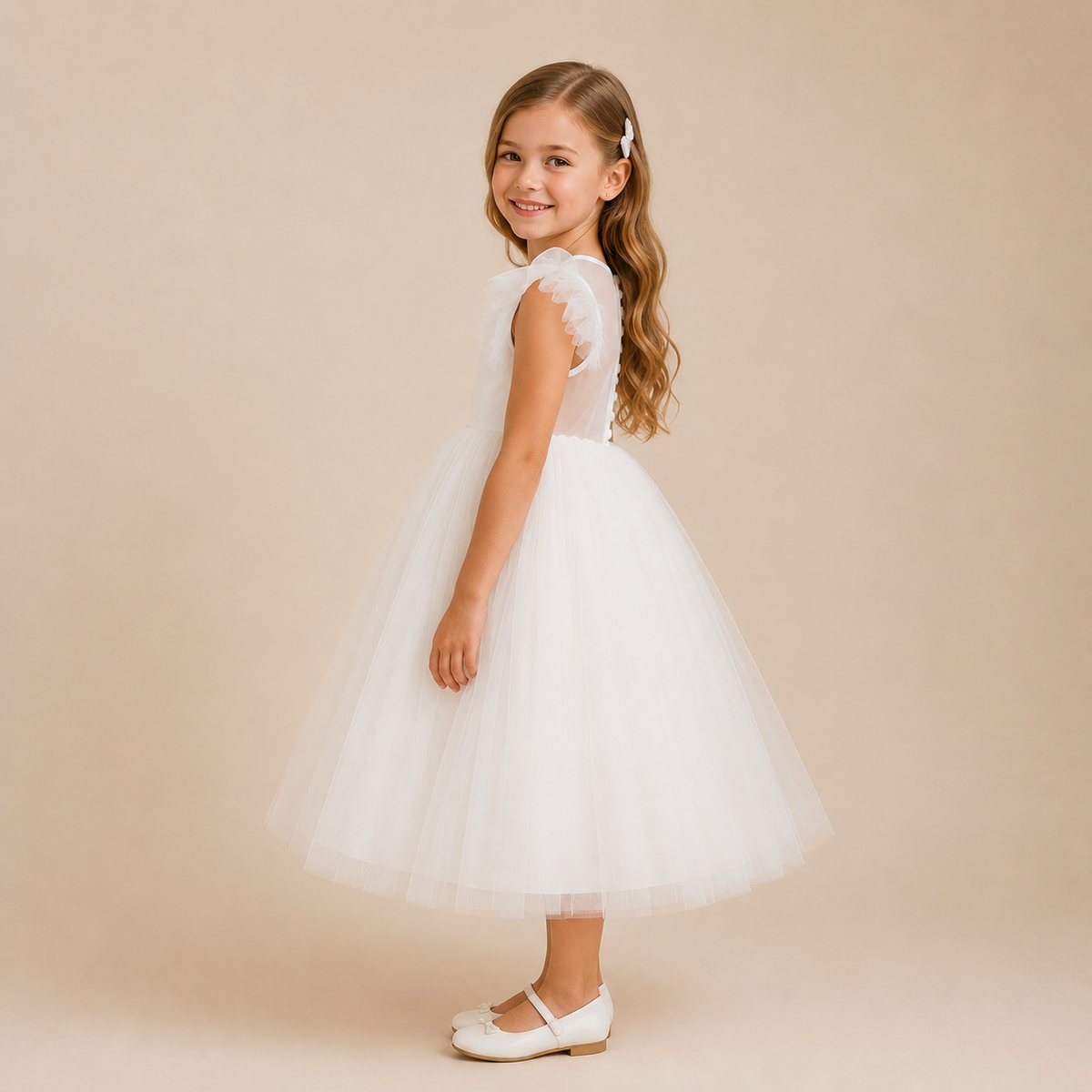 Robe fille blanche épaulettes volantes tulle jupe volume cérémonie