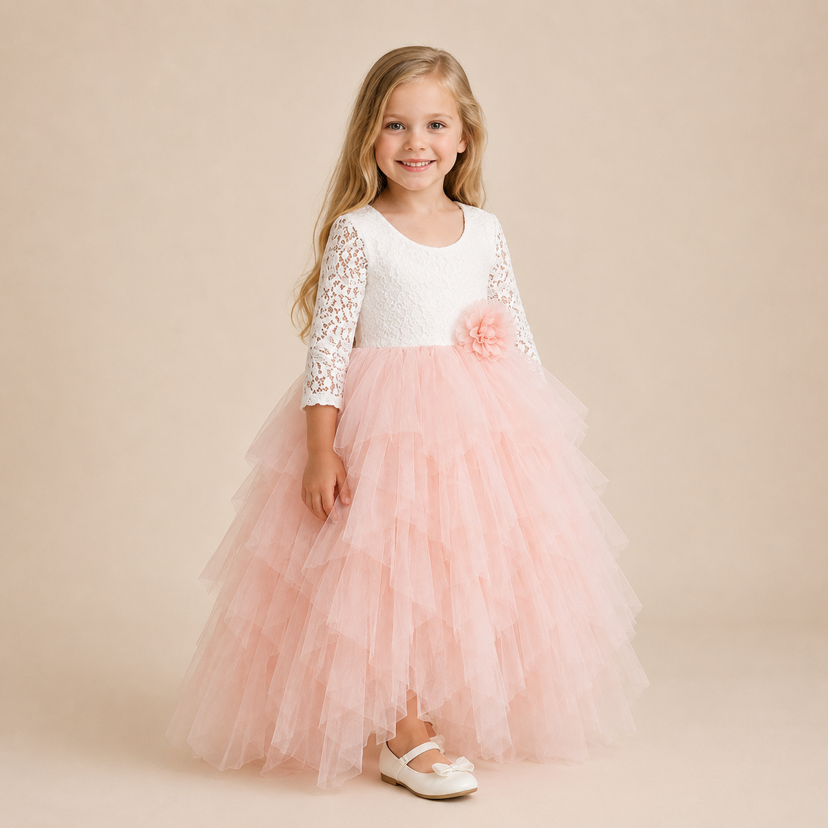 Robe bicolore fille dentelle blanche et jupe rose multicouches